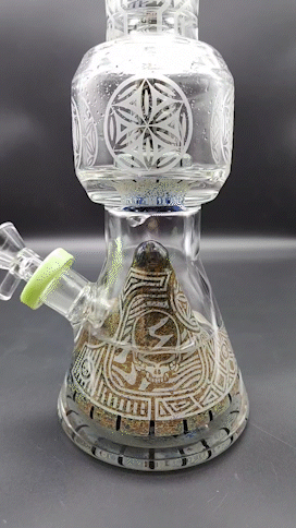 11.5" Etched Stone Pyramid Beaker - water function video