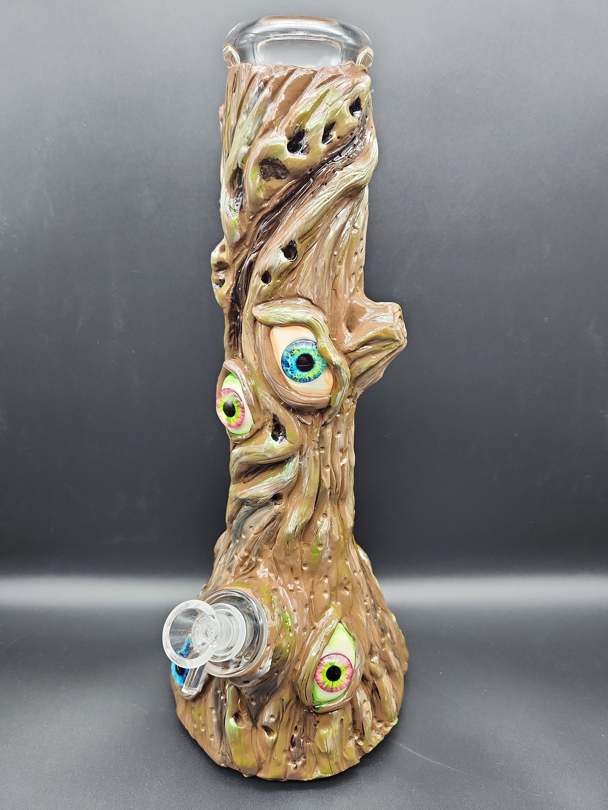 13" 3D Graphic Beaker Tree Eyeballs