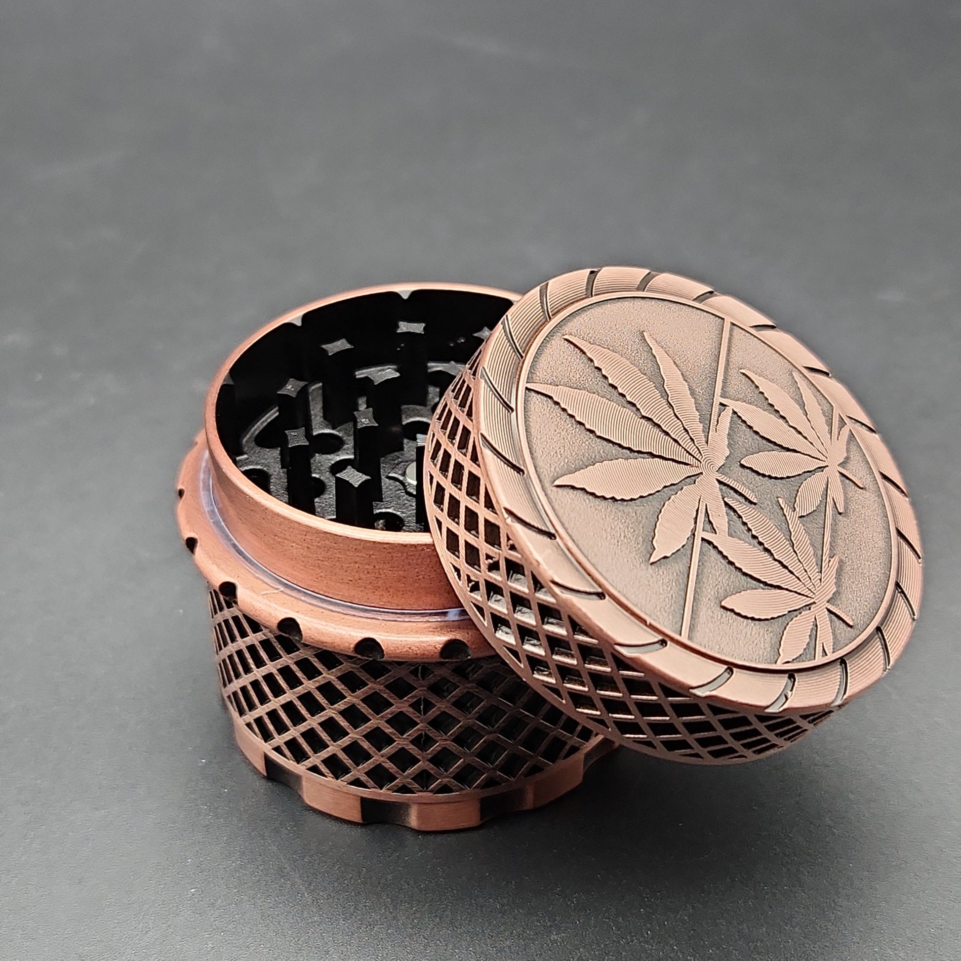 50mm Webbed Leaf Full Magnetic Grinder - Copper
