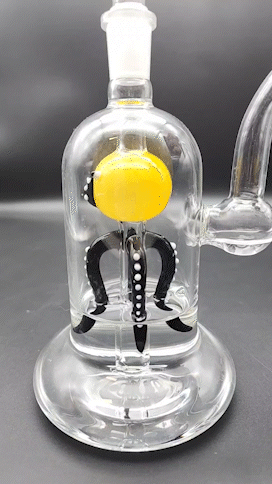 7.5" Upright Friendly Squid Bubbler - water function video